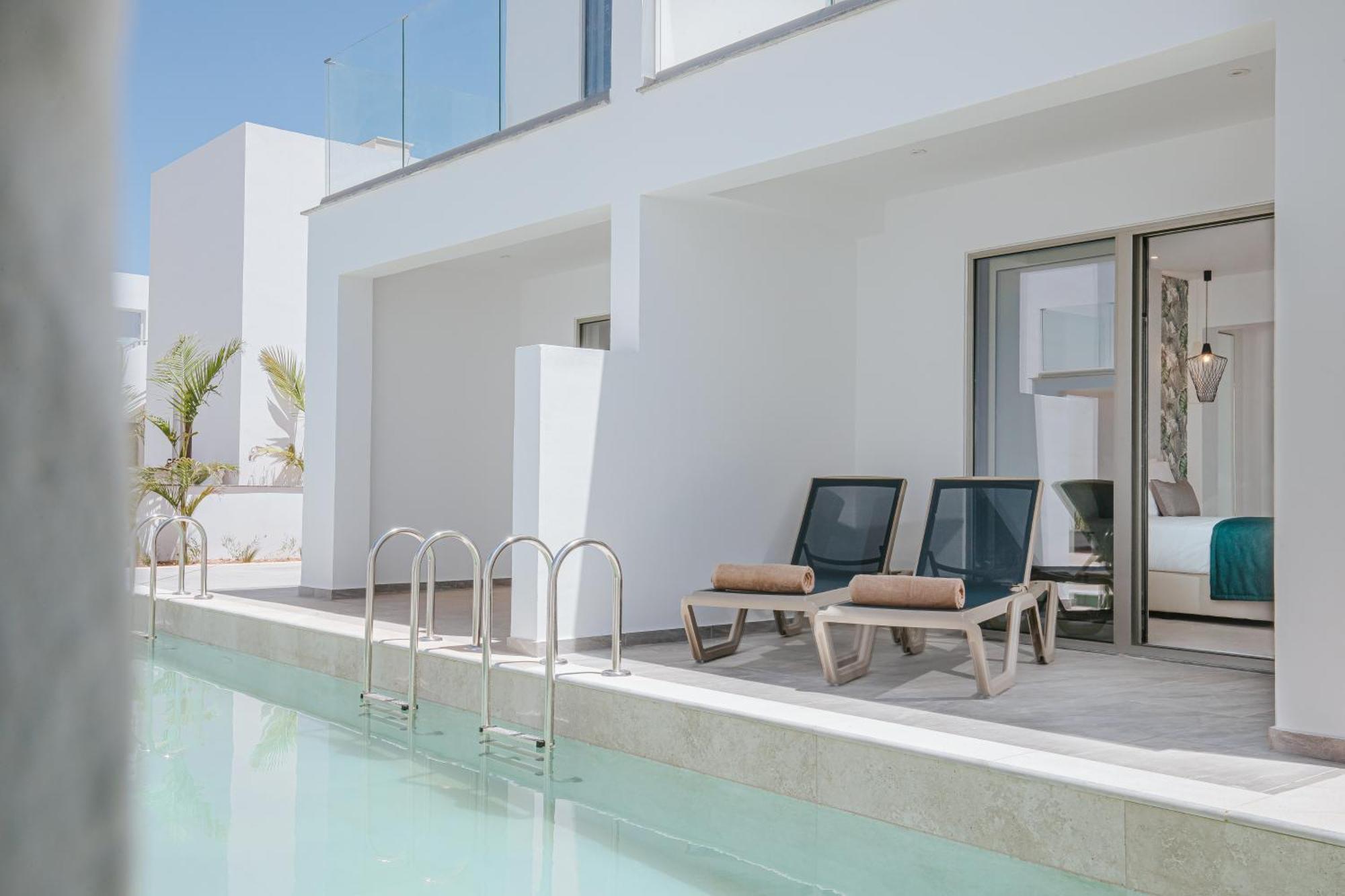 Hotel Atlantica Sungarden Park à Ayía Nápa Extérieur photo