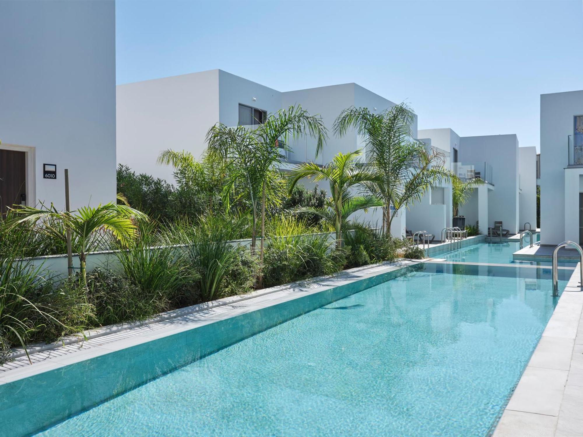Hotel Atlantica Sungarden Park à Ayía Nápa Extérieur photo
